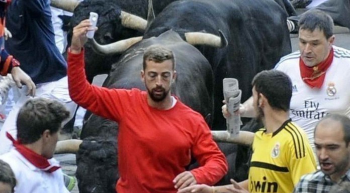 La gente se muere por hacerse un selfie