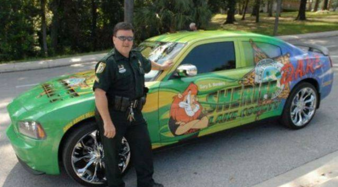 Policías que están un poco locos