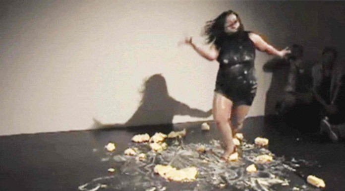 Estas chicas intentaron hacer cosas diferentes con sus vidas y terminaron protagonizando auténticos FAILS con los que no podrás dejar de reír