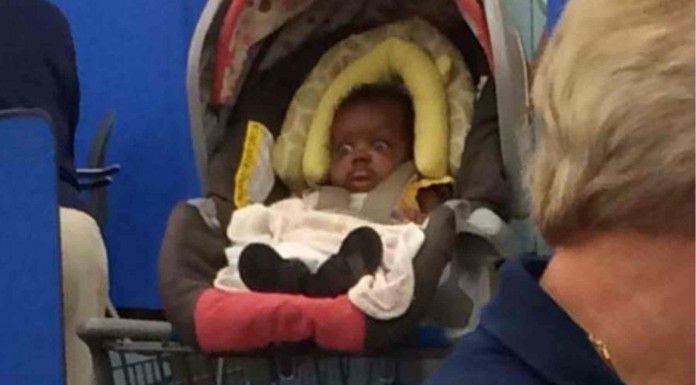 Estos niños no aguantan ni un minuto más de compras ¡Mira todo lo que hacen cuando están cansados! Divertidísimo xD