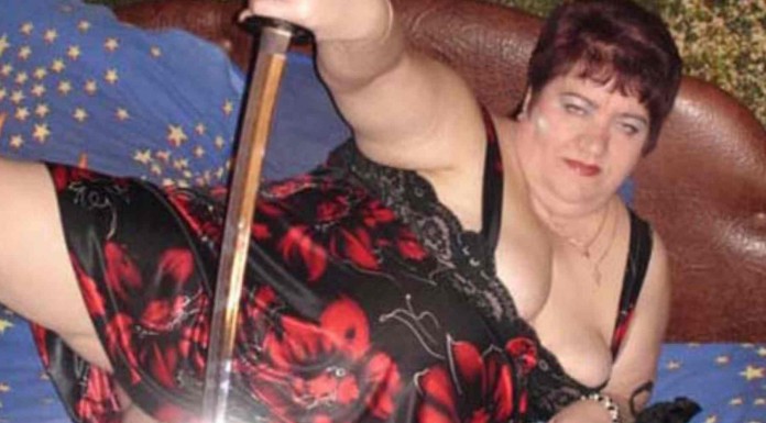 Estas personas quisieron sorprender a sus parejas haciéndose unas fotos muy sexys pero terminaron siendo auténticos FAILS