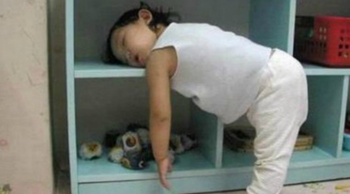 Gente durmiendo de forma ¡muy extraña! (Parte II)