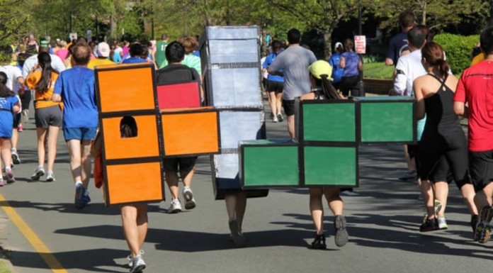 Parejas con disfraces divertidos (Parte II)