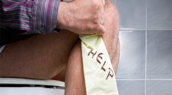 Problemas intestinales ¡en el ascensor!