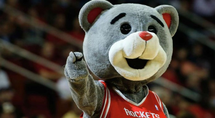 Los sustos de la mascota de los Houston Rockets