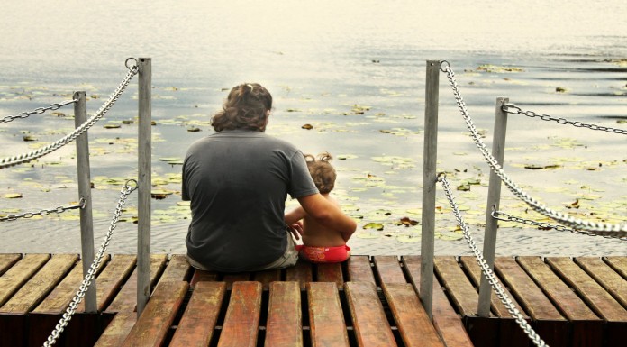 Padre con su hijo ¡muy divertido!