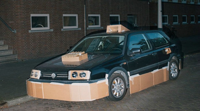 Tuneando coches ¡con cartón!