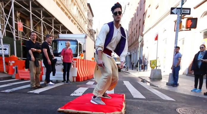 Aladín ¡en plena calle!