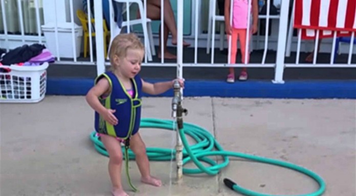 La manguera que odiaba a una niña