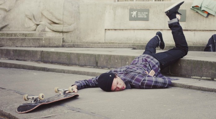 Si algo te sale bien, ¡cuidado con celebrarlo!