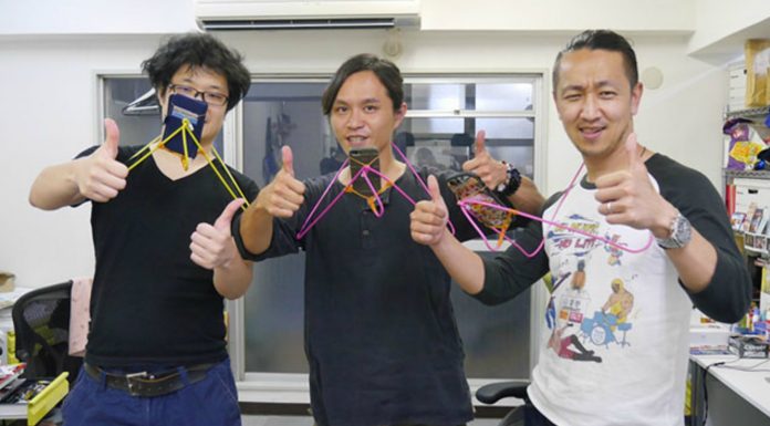 Descansa tus brazos mientras juegas a Pokemon Go