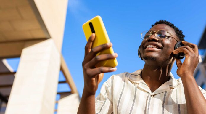 10 bromas para hacer por chat | ¡Ríete con tu amigos! bromas para hacer por chat